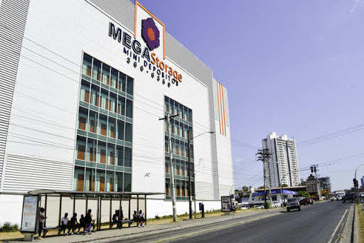 mini depósitos en Transístmica